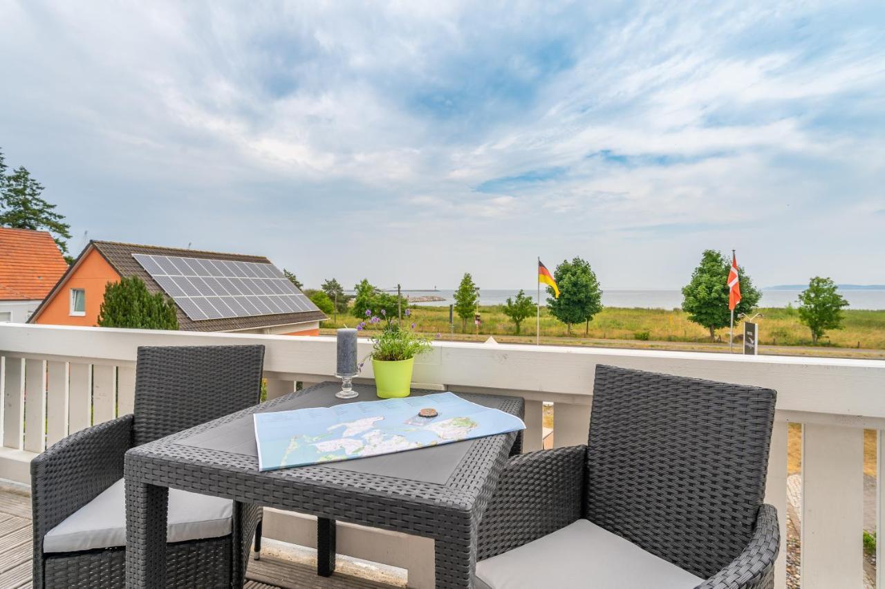 Hotel Koenigslinie ซาสนิทซ์ ภายนอก รูปภาพ