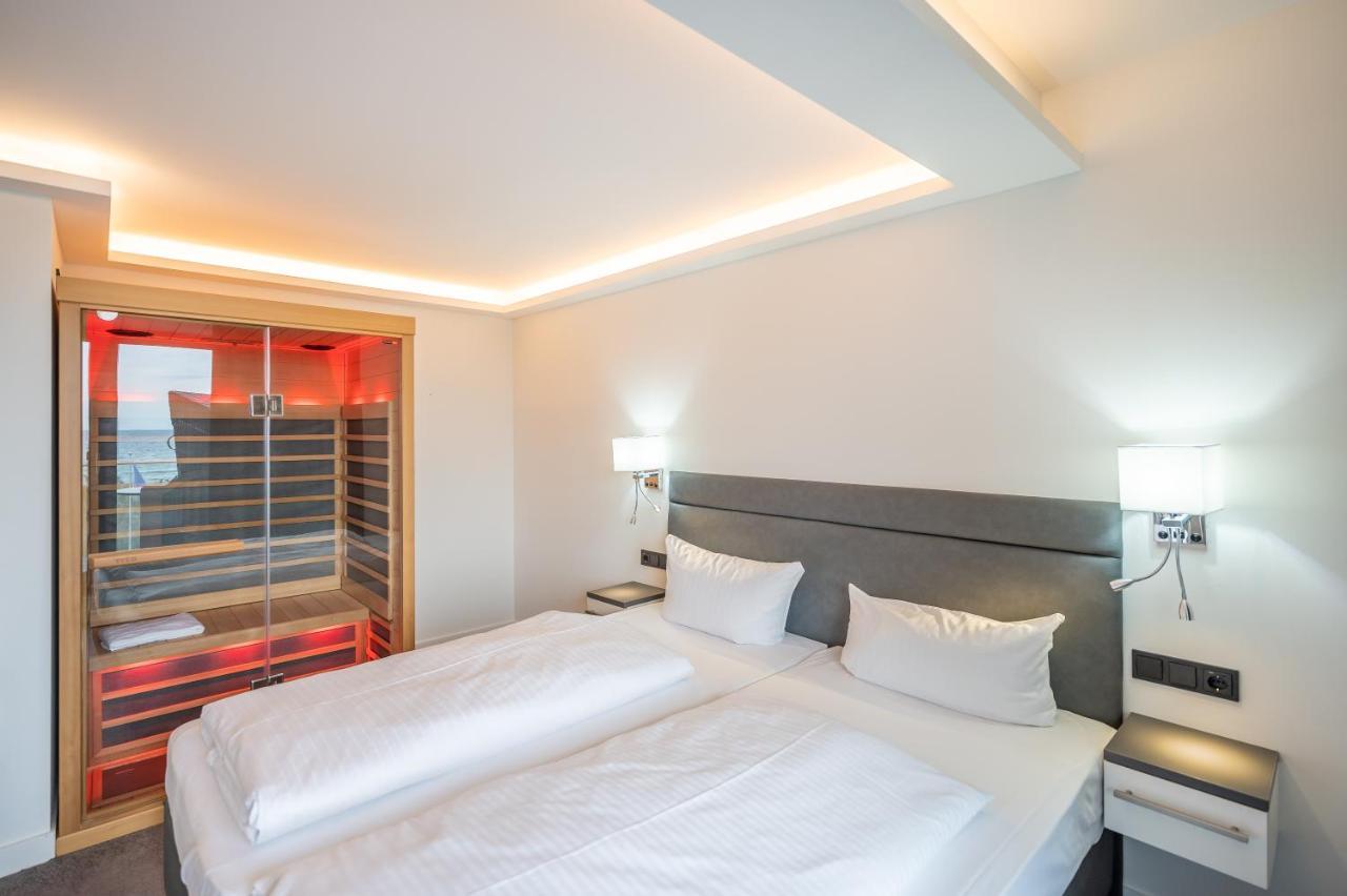 Hotel Koenigslinie ซาสนิทซ์ ภายนอก รูปภาพ