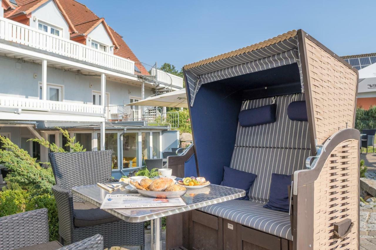 Hotel Koenigslinie ซาสนิทซ์ ภายนอก รูปภาพ